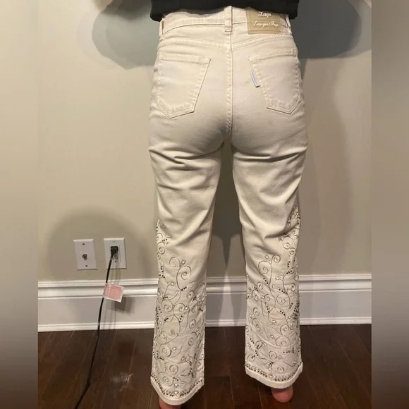 Embroidered Jeans - Picture 4 of 12